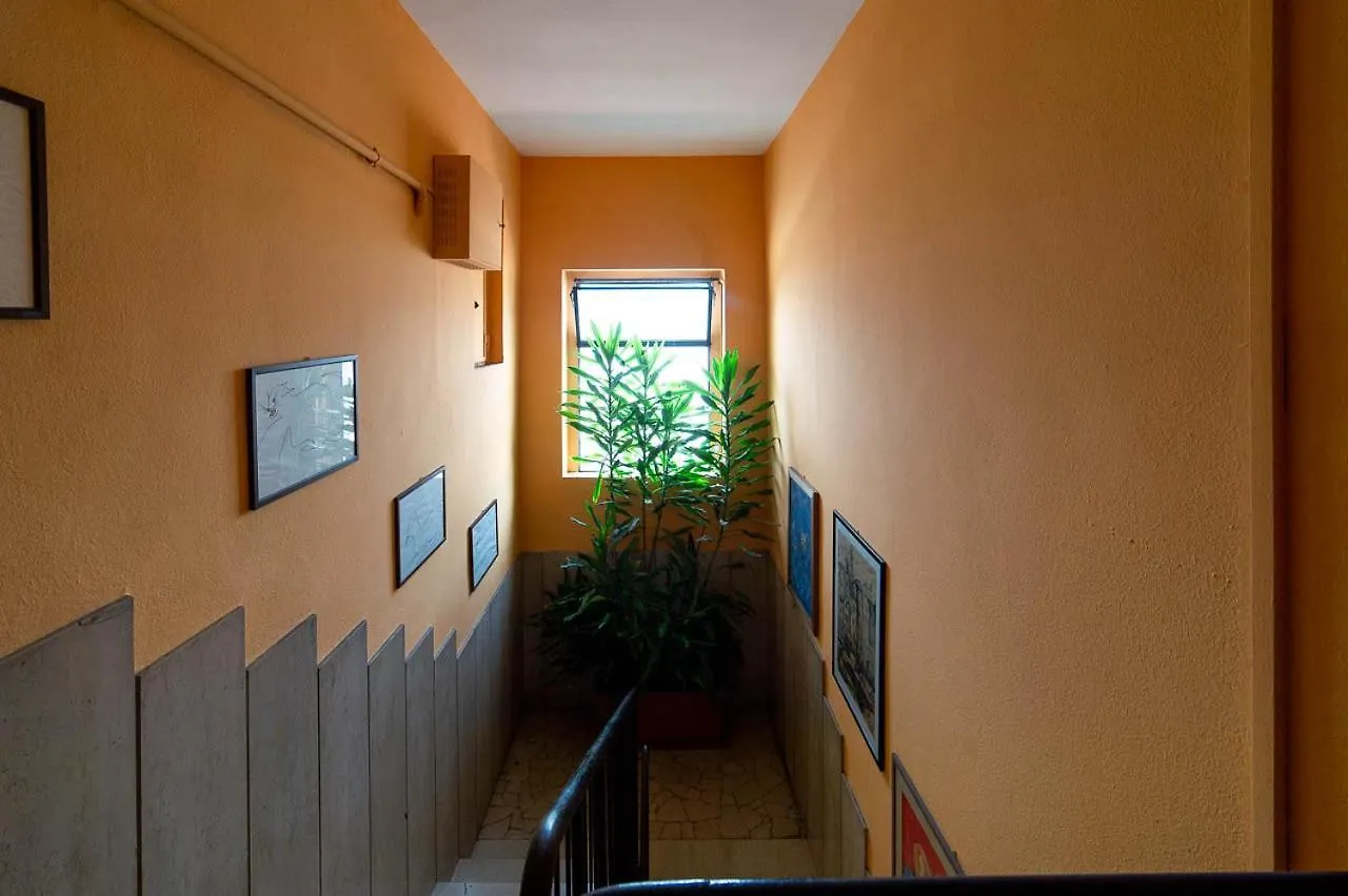 Hbhall Residenze Darsena Milan Apartment