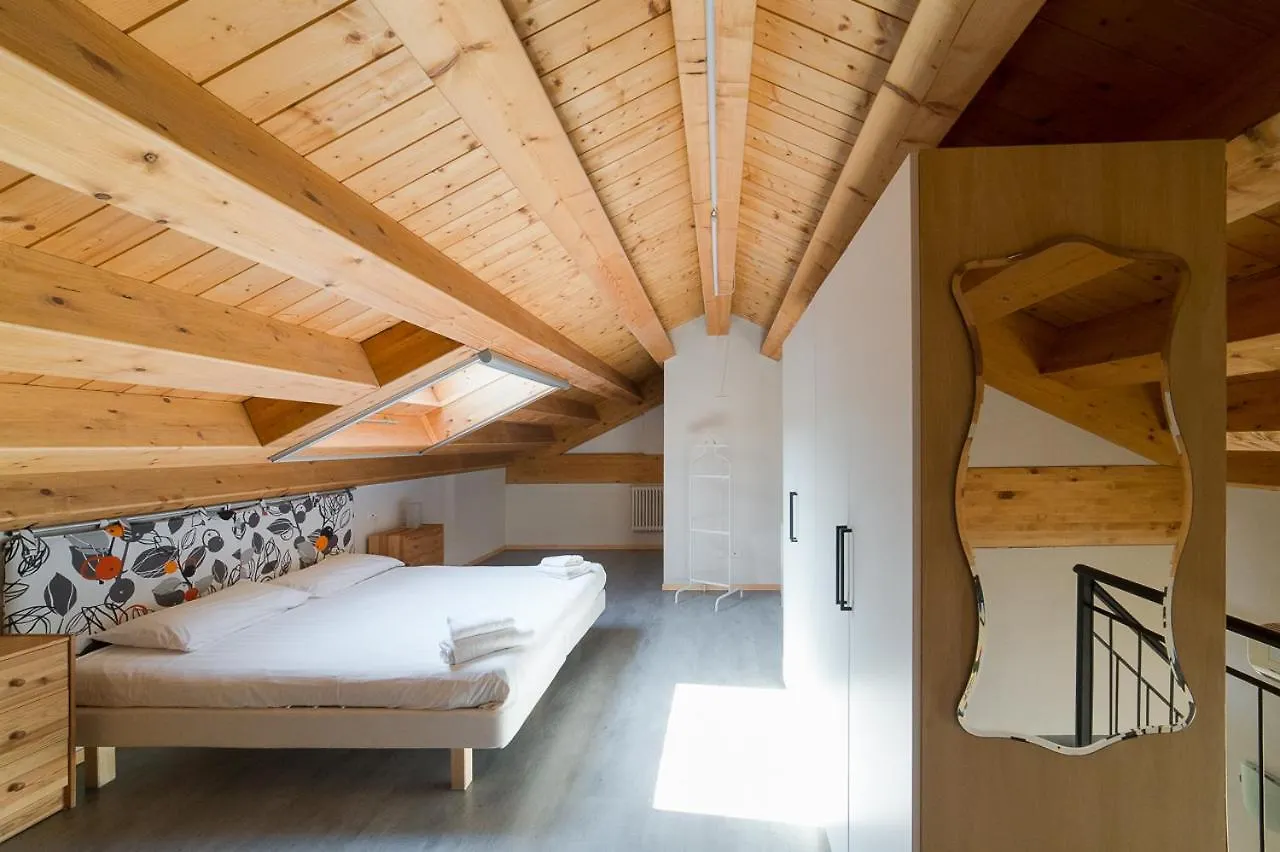 Hbhall Residenze Darsena Milan Italy