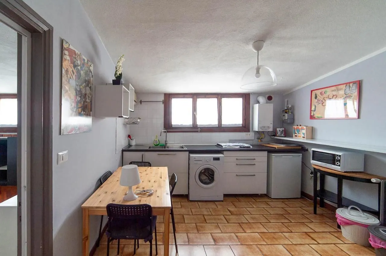 Hbhall Residenze Darsena Milan Apartment
