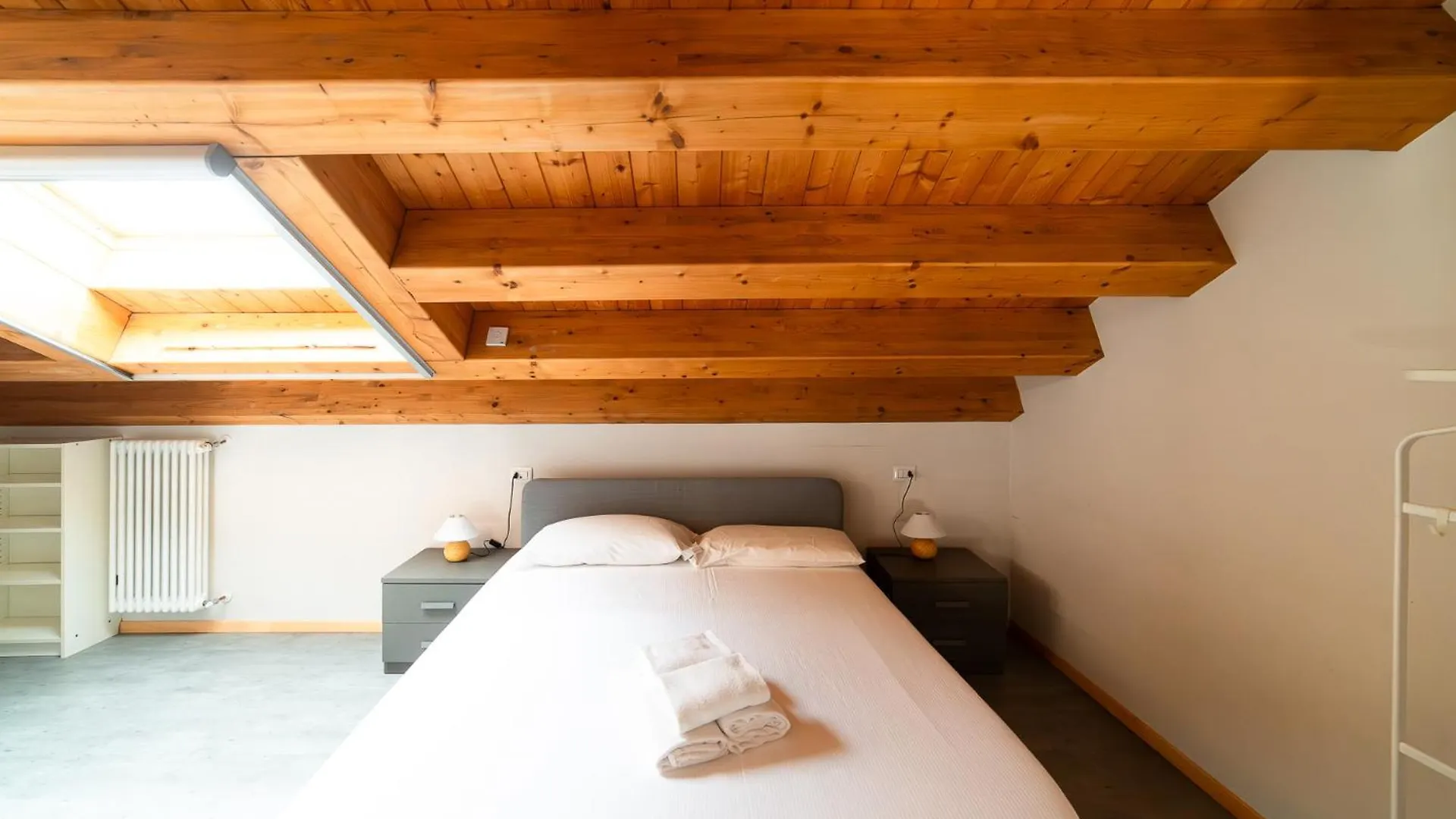 Hbhall Residenze Darsena Milan Apartment