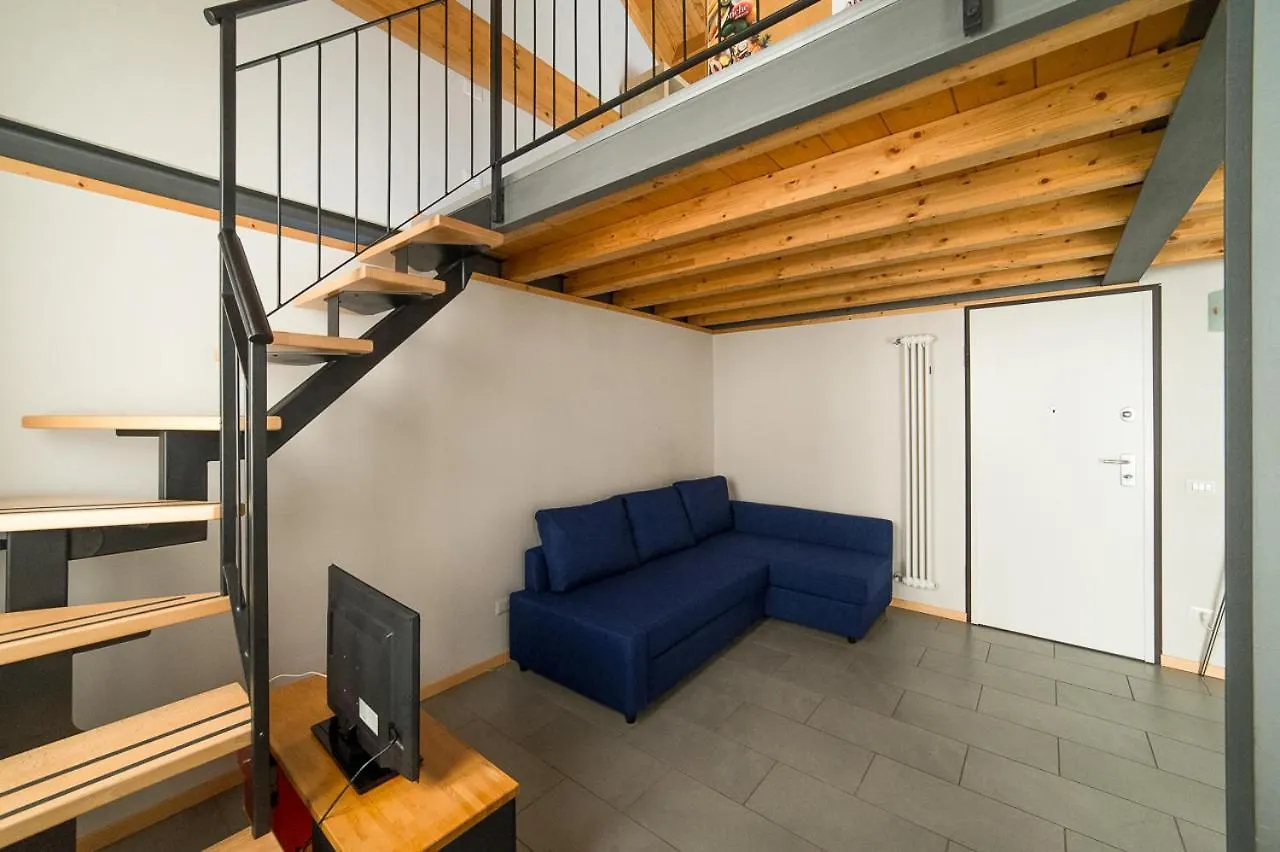 Hbhall Residenze Darsena Milan 0*,