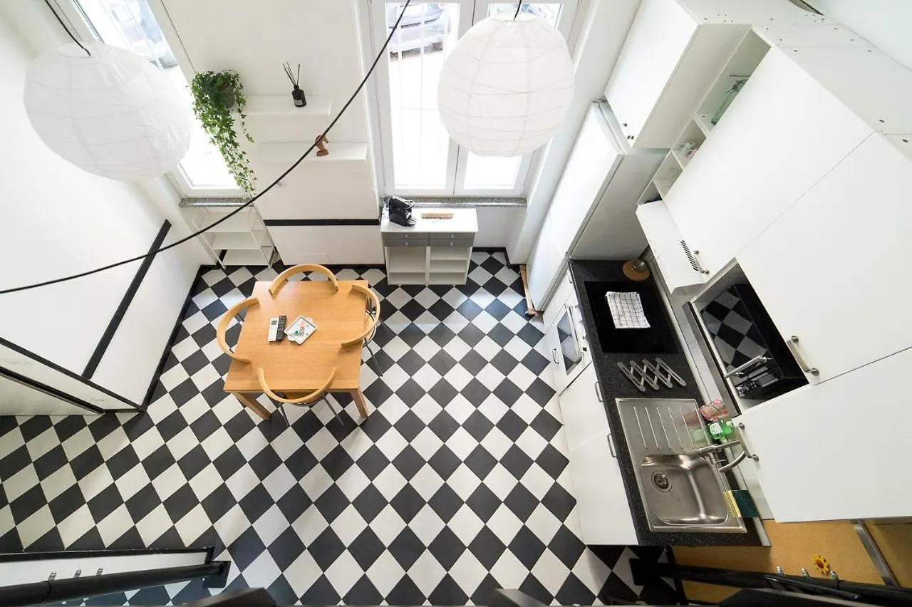 Hbhall Residenze Darsena Milano 0*,