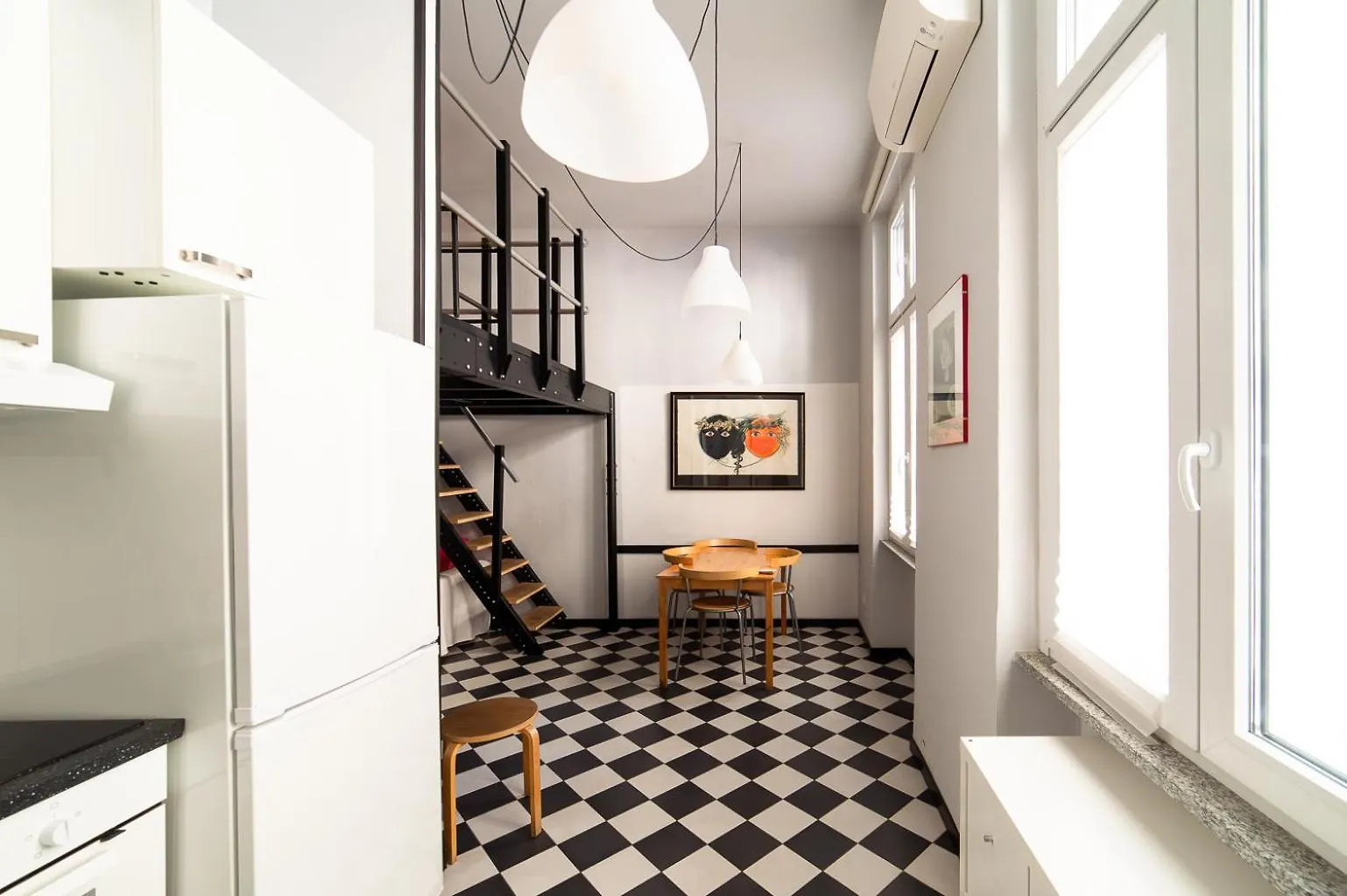Hbhall Residenze Darsena Mediolan